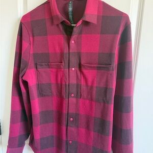 Lululemon Men's soft knit Shirt